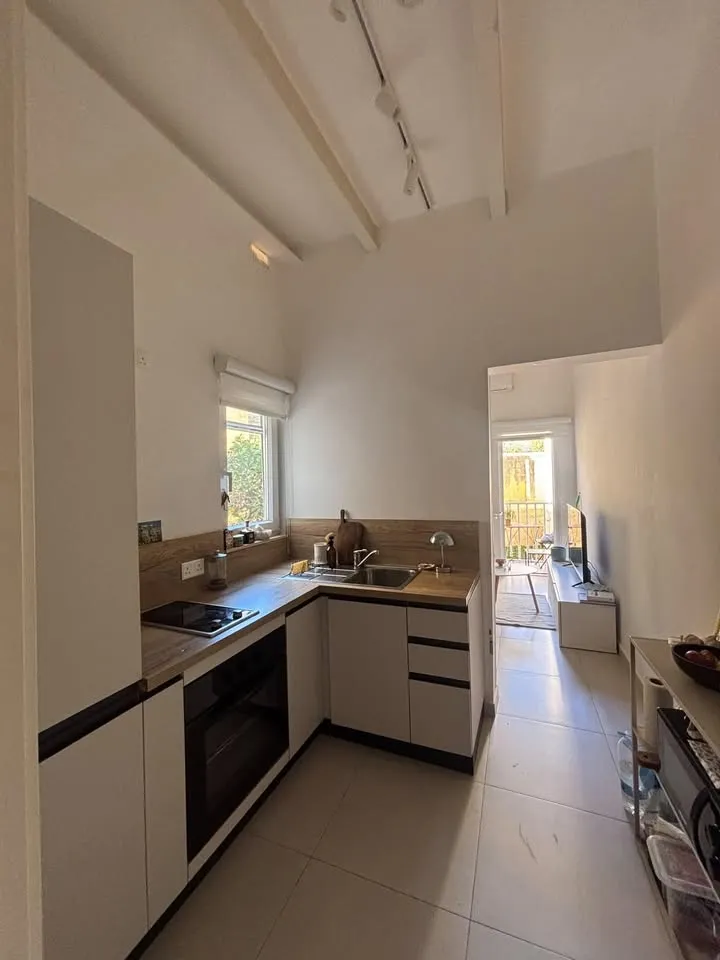 1 BEDROOM STUDIO APARTMENT FROM OWNER!