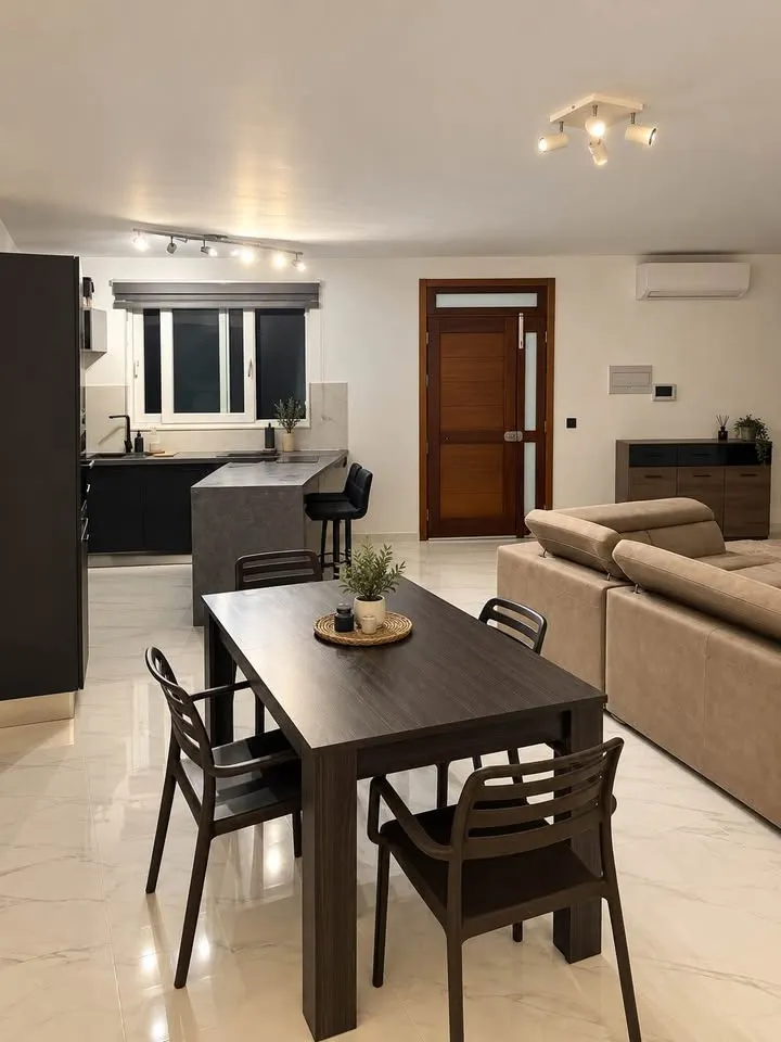 ATTARD TO LET