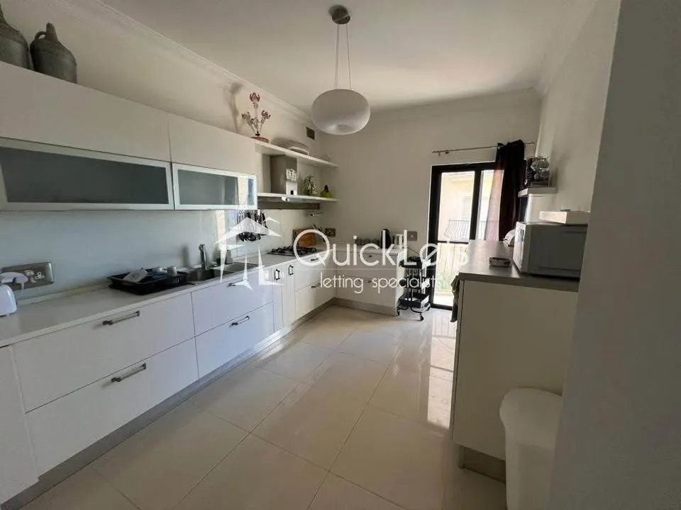 2 Bedrooms in Pembroke, Malta