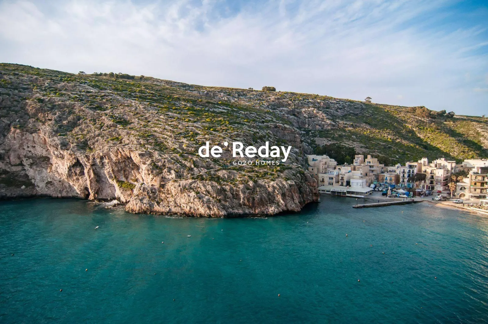 Lovely 2 Bedroom Apartment with Open Sea Views