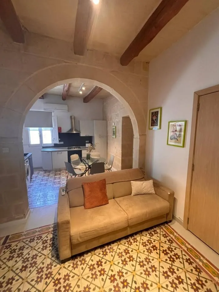 Two Bedroom Apartment in Birgu