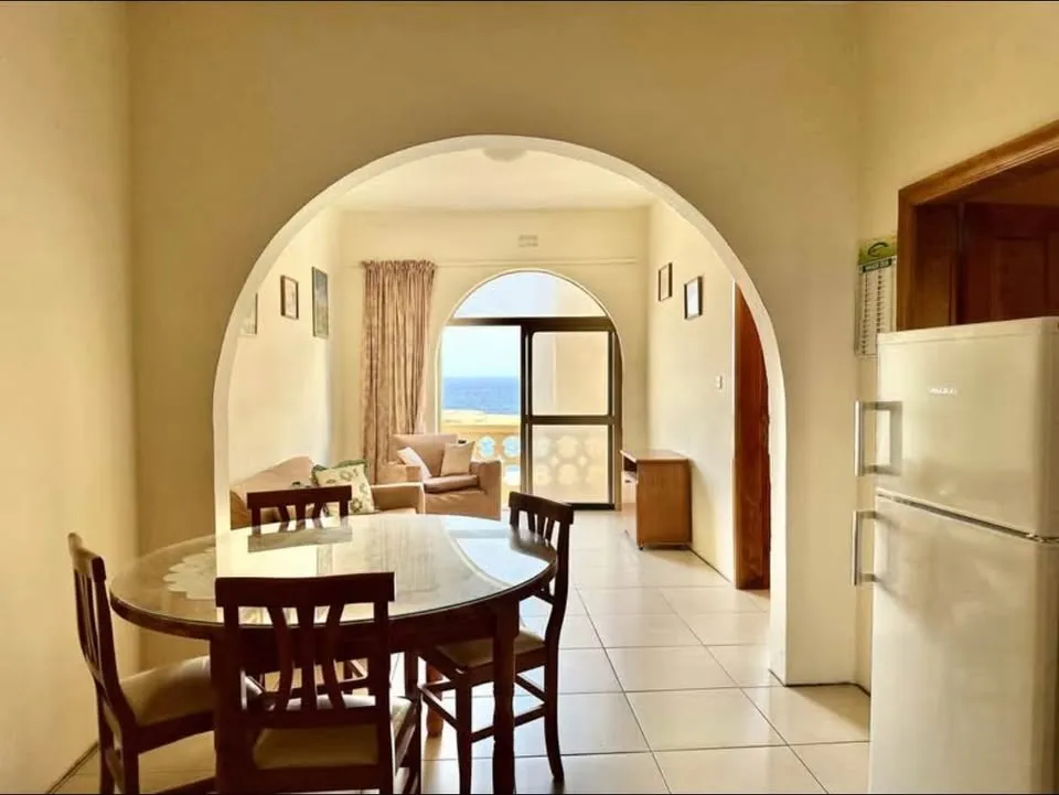 2 Bedroom apartment for long let in Xwejni, Gozo
