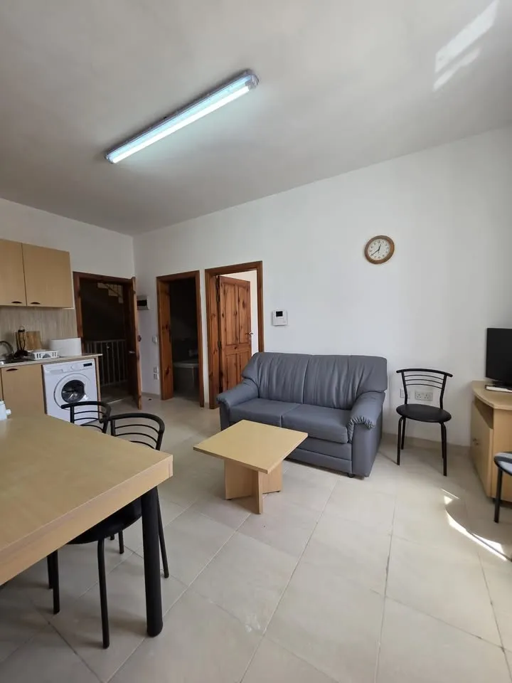 BIRKIRKARA | 2-Bedroom Apartment