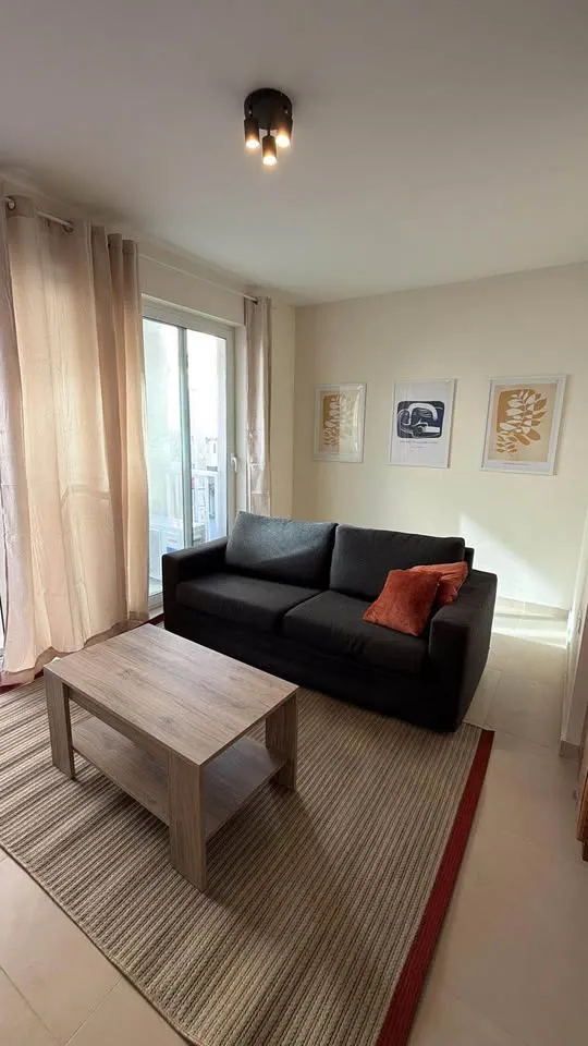 3 bedroom 3 bathroom available in Qormi St Sebastian Area