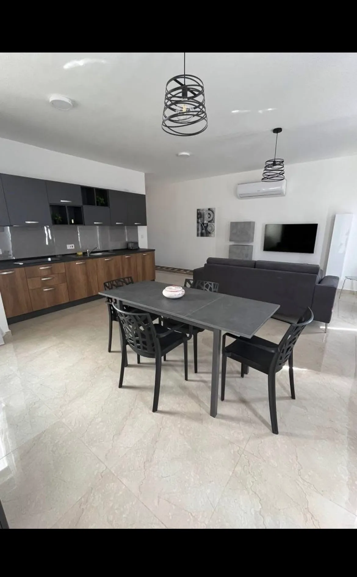 NEW PENTHOUSE IKLIN