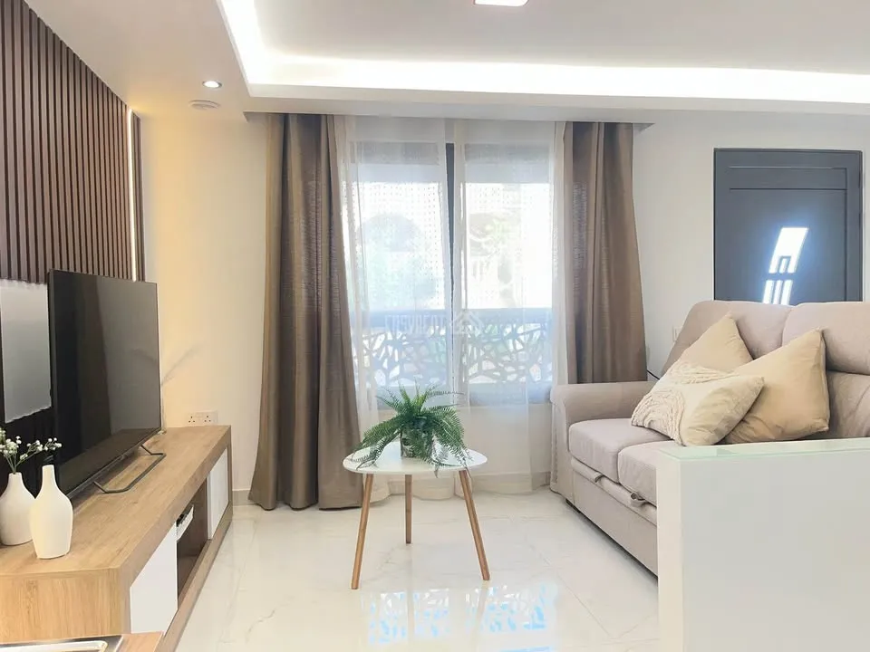 1-Bedroom Maisonette for Rent in Mosta