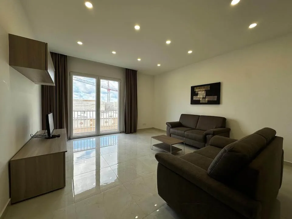3-Bedroom Apartment in Victoria, Gozo