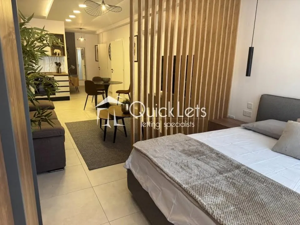 Modern Studio Apartment | Ta' Xbiex