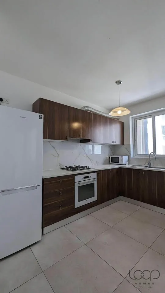Qawra - Modern 3 Bedroom Apartment