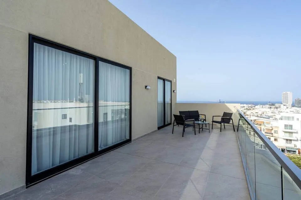 Swieqi Ultra Modern & Brand New Penthouse