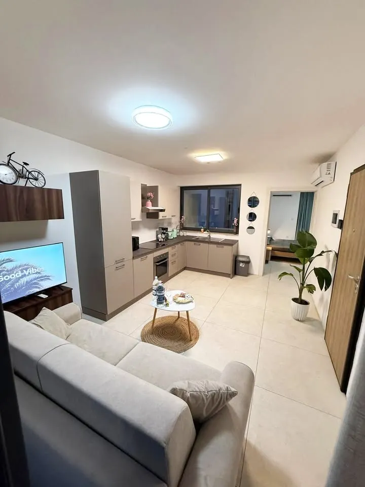 Penthouse in St. Julian's with Paceville proximity