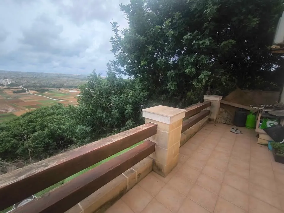 Tuffieha Farm House in San Pawl il-Baħar