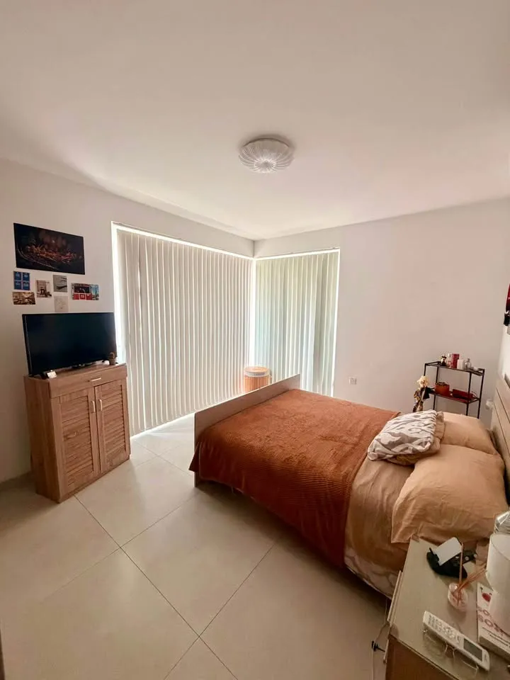 Private Room for Rent in a Modern, Spacious Apartment