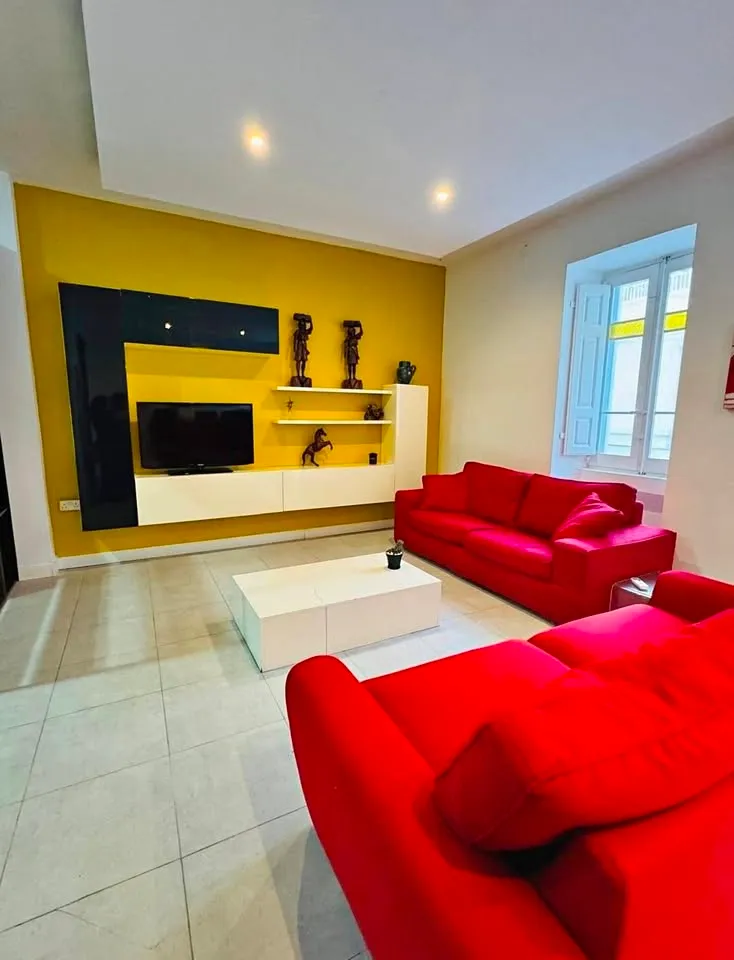 2 Bedroom Apartment Room for Rent in Swieqi