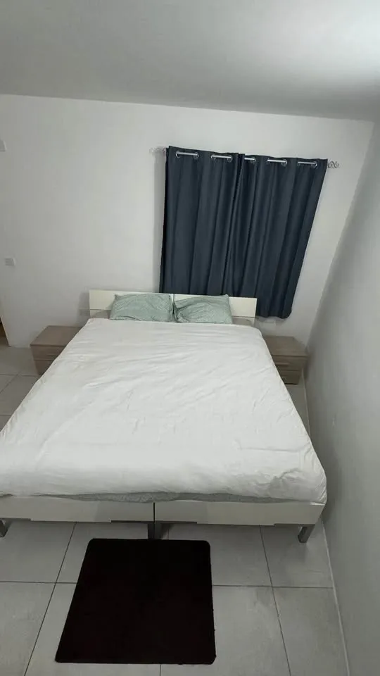Private Room with Private Bathroom in Sliema