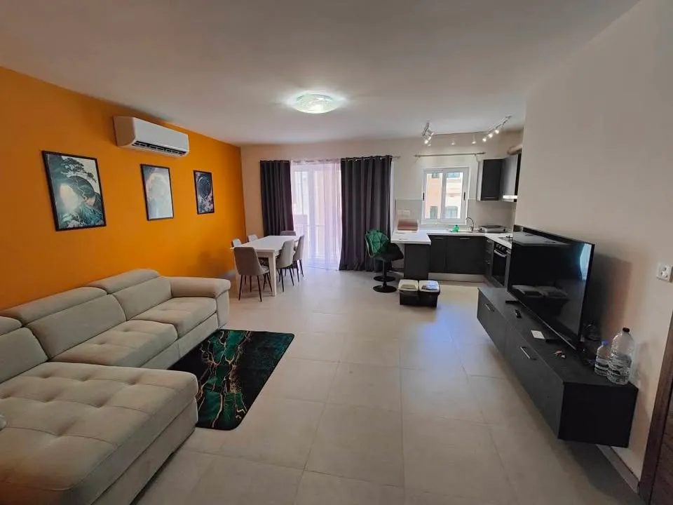 Modern 2 Bedroom Apartment in Ghajnsielem, Gozo
