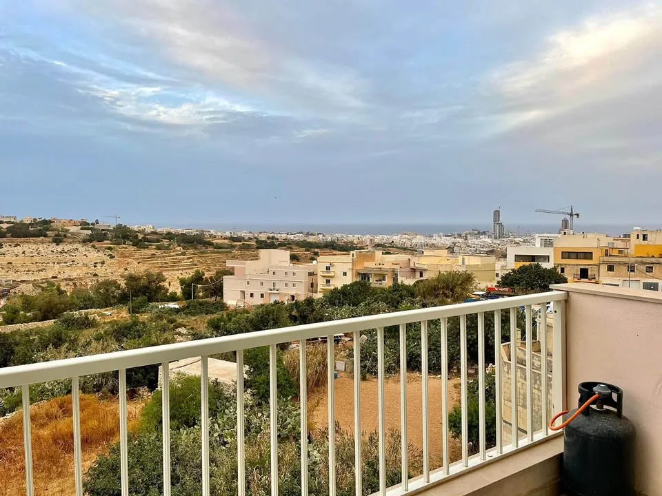 One Bedroom Studio Penthouse in San Gwann