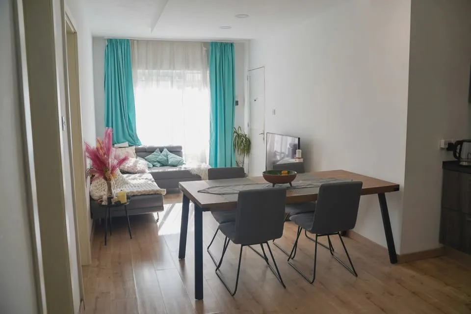 Designer 2 bedroom apartment in Qawra