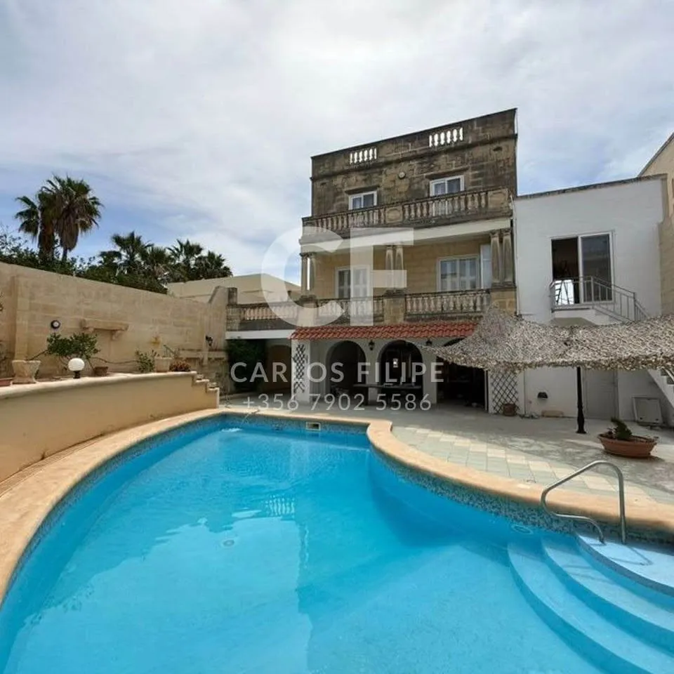 Villa for Rent in Attard