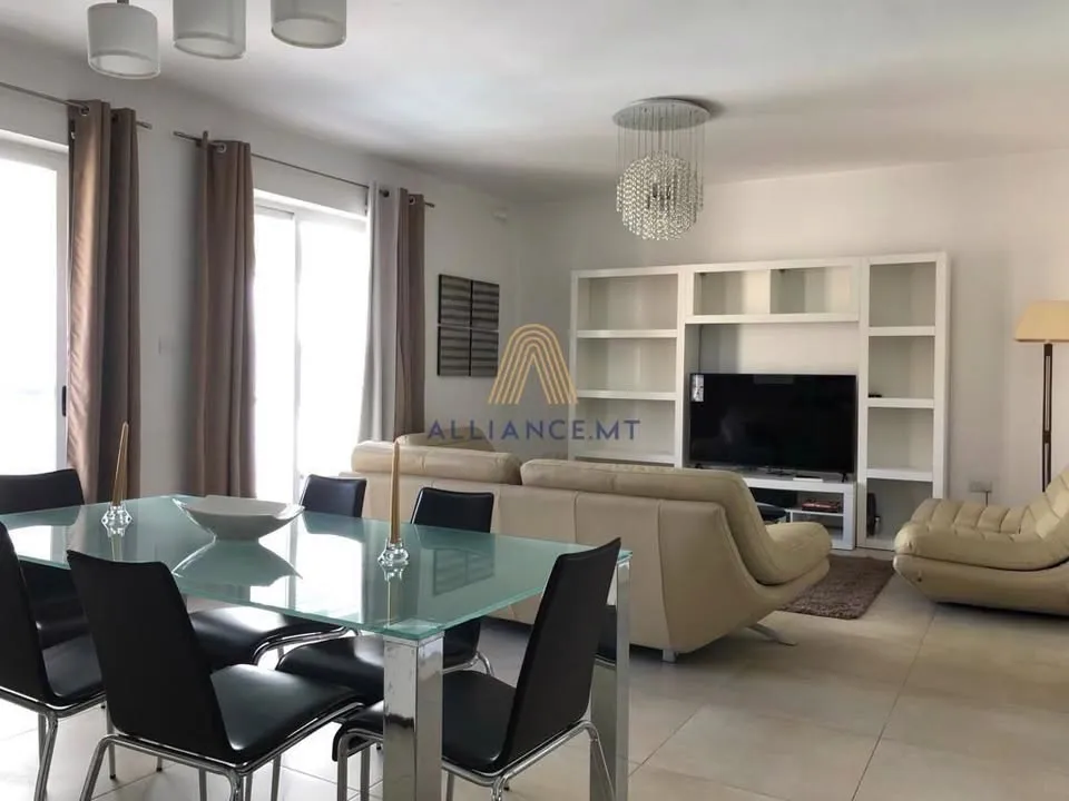 SPACIOUS 3 BEDROOM APARTMENT with MODERN KITCHEN – SLIEMA