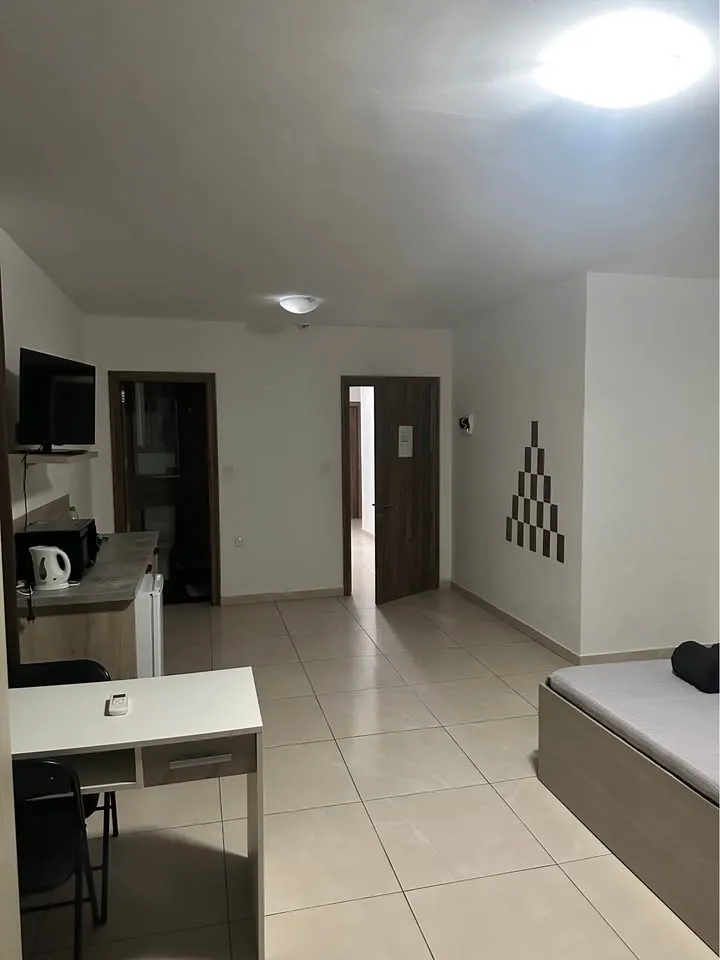 Private Guesthouse Rooms for Rent