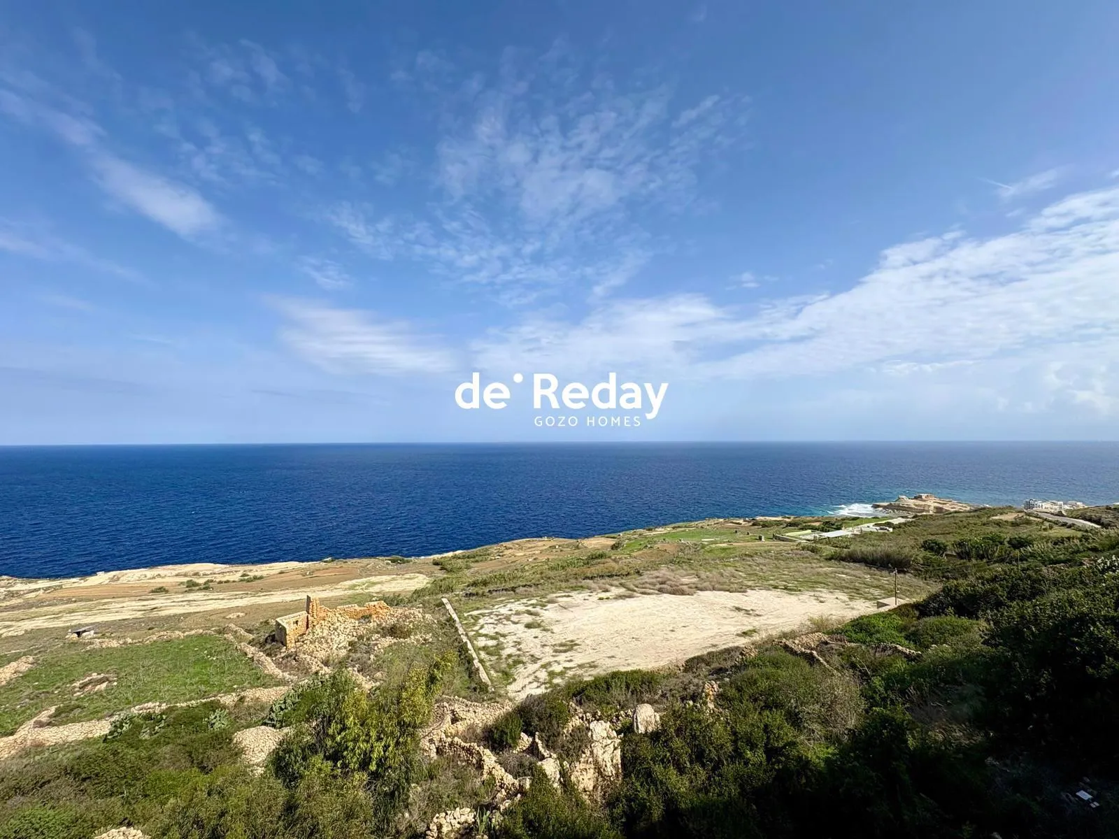 8 Bedroom House with Pool and Panoramic Sea Views