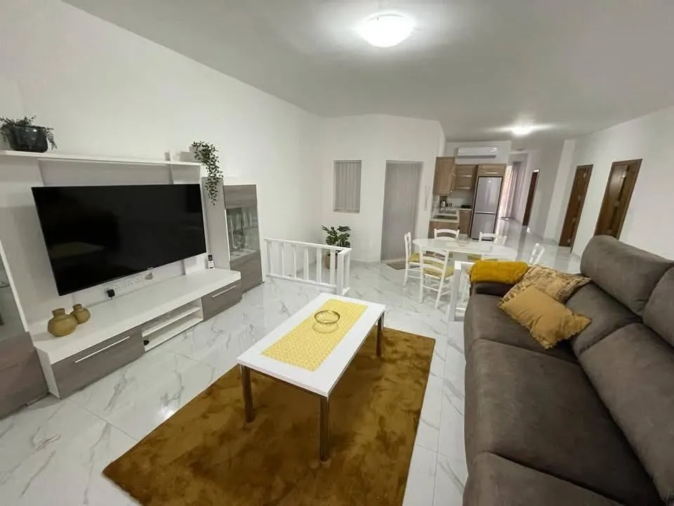 Maisonette in Manikata
