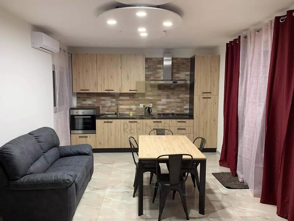 Well Equipped 2 Bedroom Apartment in Birżebbuġa