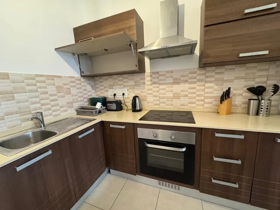 Gzira | Studio 20 Metres From The Sea