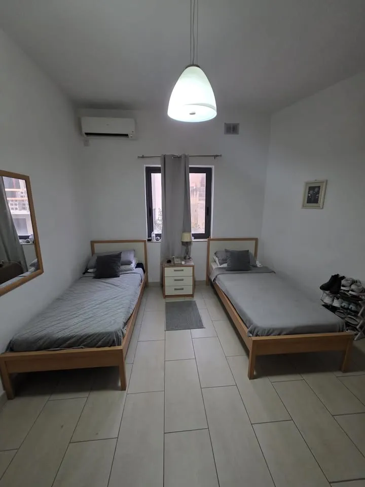 Bright room in a shared apartment in Gzira