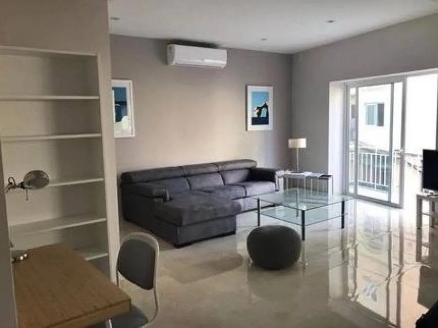 SLIEMA BALLUTA - 3 BEDROOMS APARTMENT FOR RENT