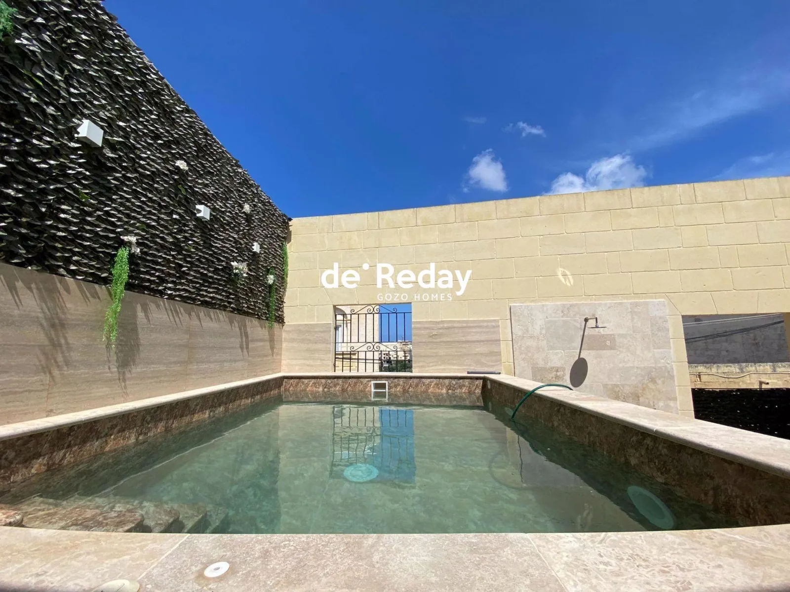 Brand New House with Pool