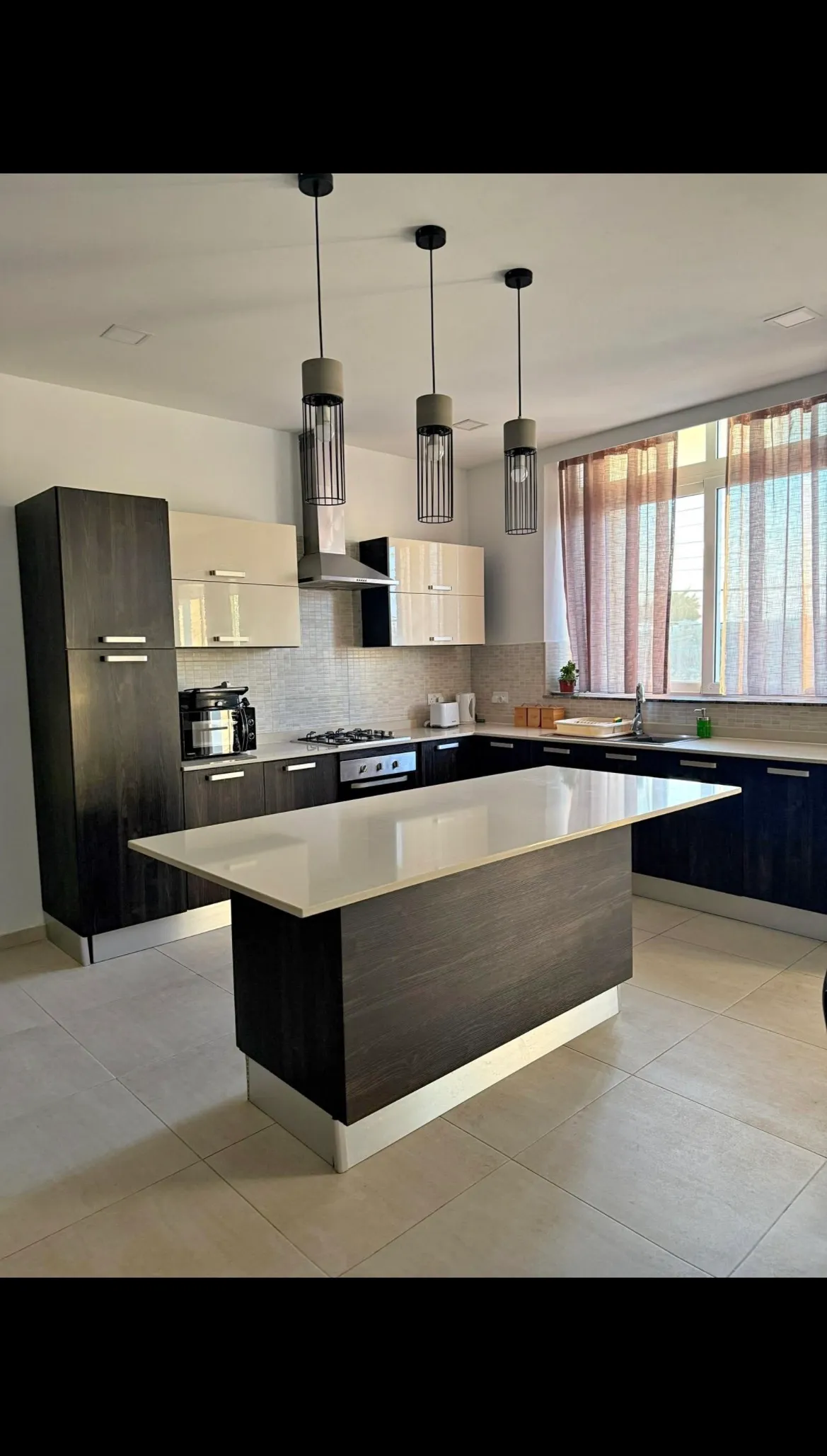Modern 3 bedroom apartment in Manikata