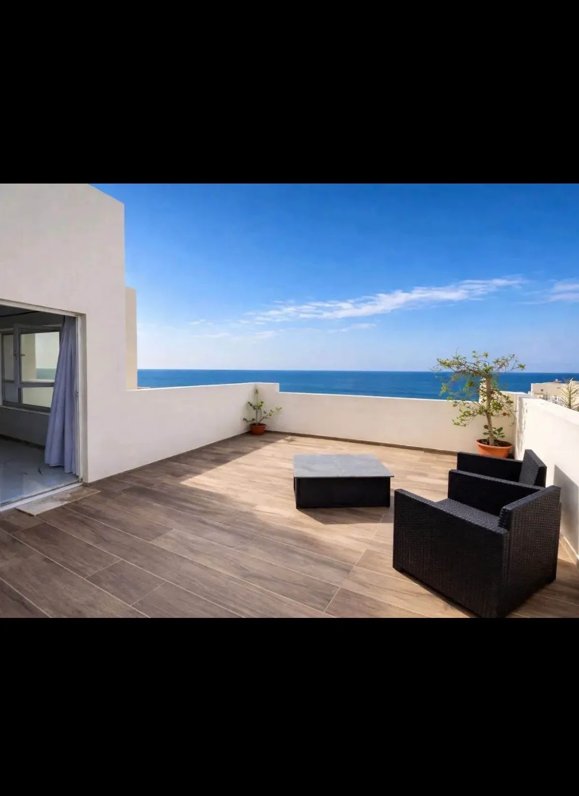 Luxury Penthouse with Seafront in Zabbar