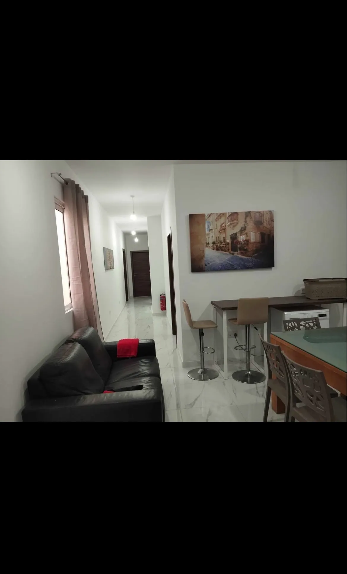 Sliema Double Bedroom with Private Bathroom in the Room, Private Fridge, AC, Balcony and Shared Kitchen in a 4 Bedroom Apartment